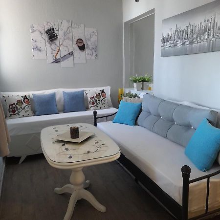 Sabbia Calda 7 Apartment Perissa  Ngoại thất bức ảnh
