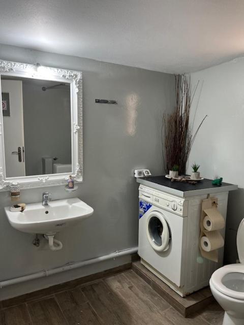 Sabbia Calda 7 Apartment Perissa  Ngoại thất bức ảnh