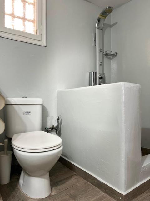 Sabbia Calda 7 Apartment Perissa  Ngoại thất bức ảnh